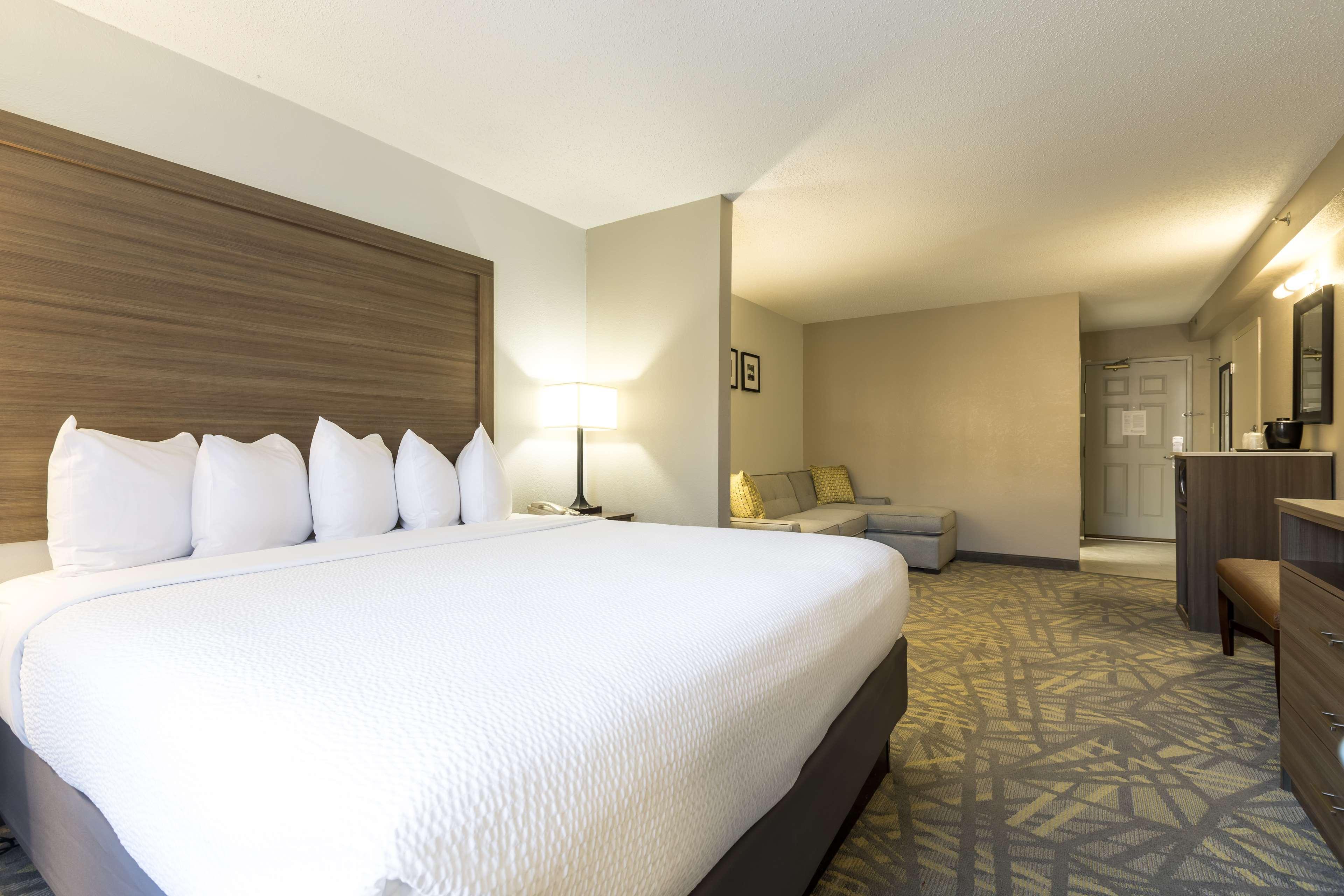 Country Inn & Suites By Radisson Asheville Downtown Tunnel Road Экстерьер фото