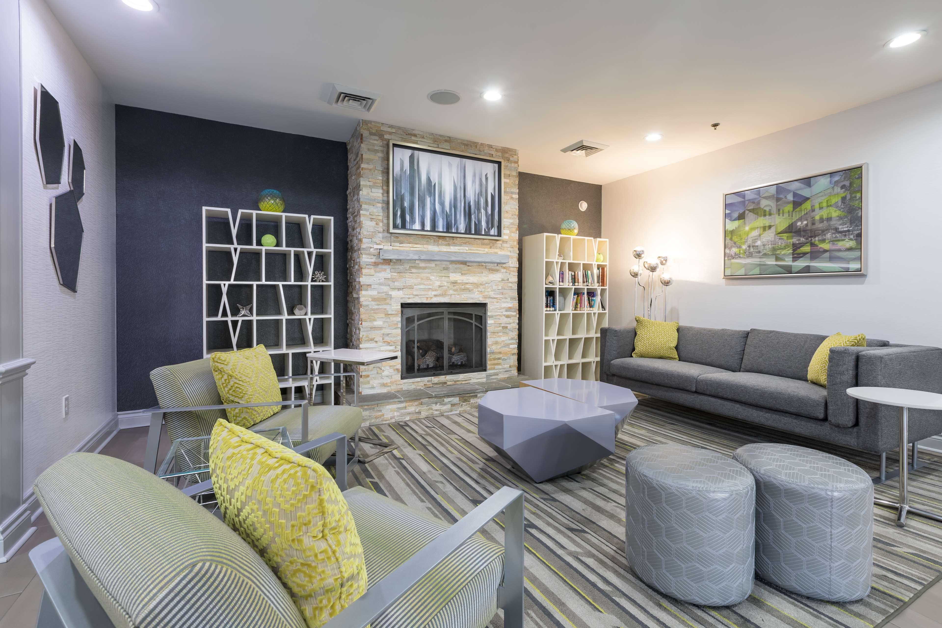 Country Inn & Suites By Radisson Asheville Downtown Tunnel Road Экстерьер фото